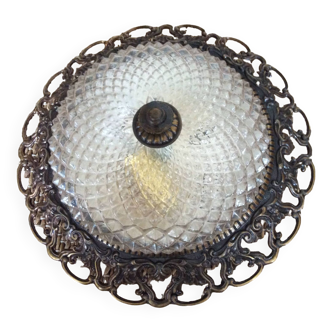 Plafonnier en verre moulé et métal