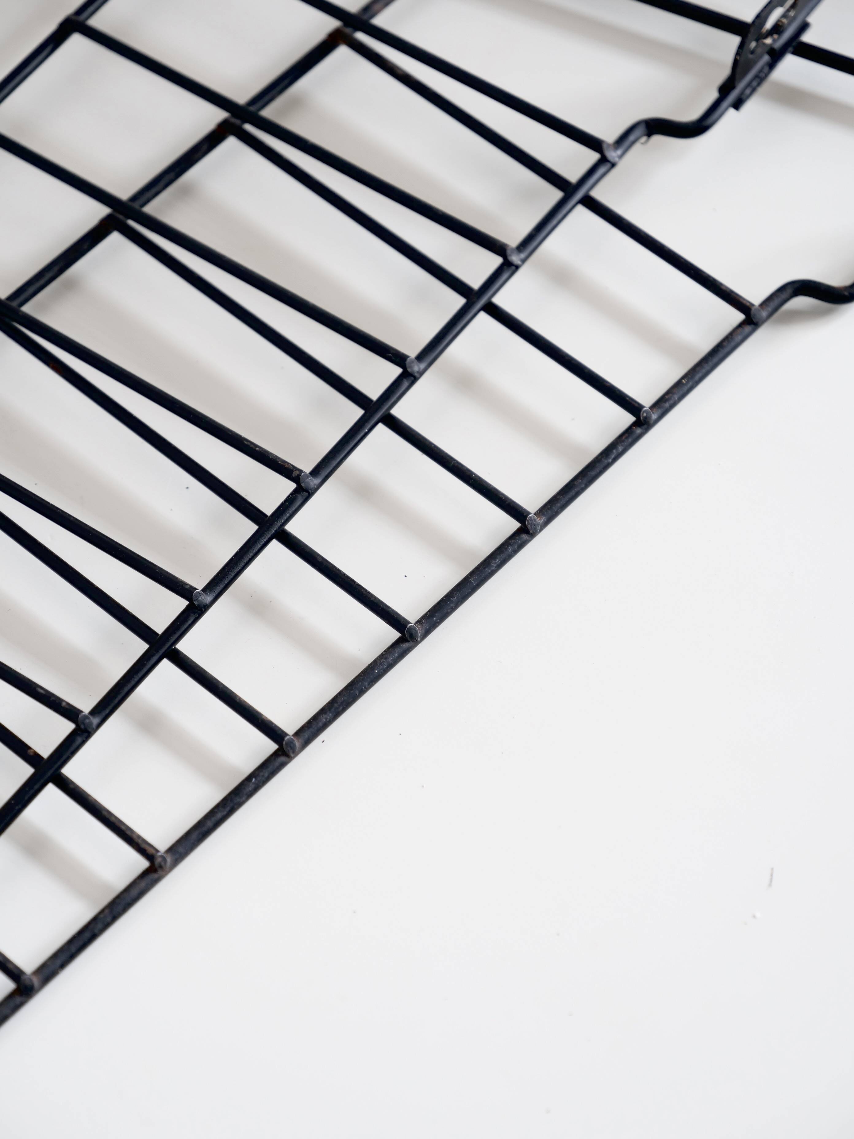Tomado compact shelf