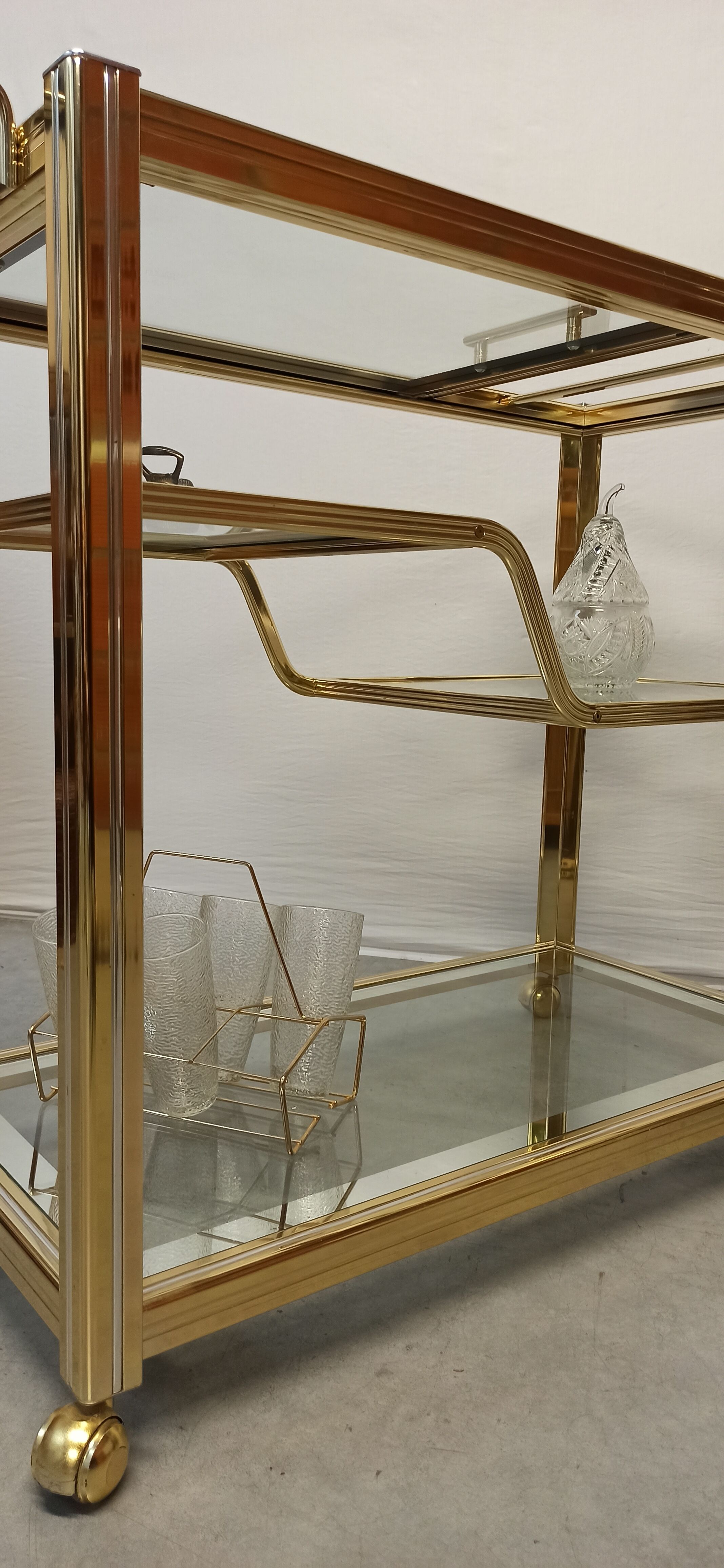Vintage brass bar service