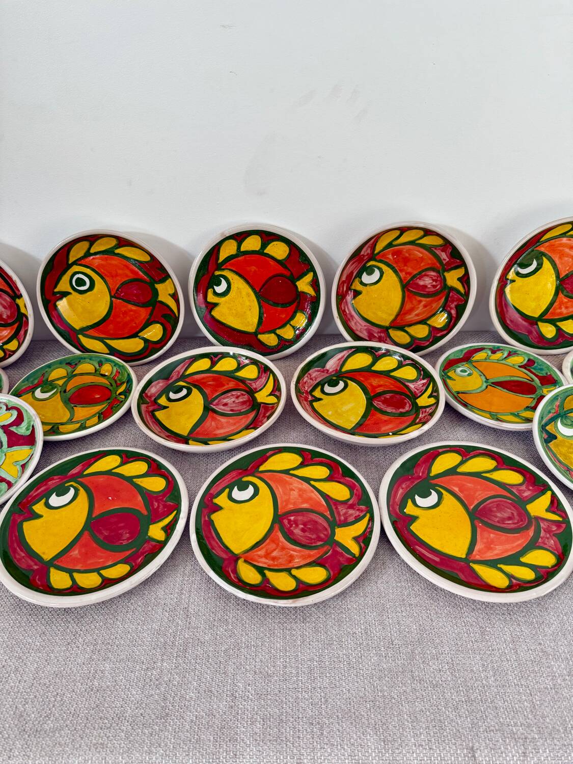 Italian ceramic plate set signed Desimone Italy fish decor 60s vintage