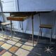 Table cuisine formica et ses 2 tabourets