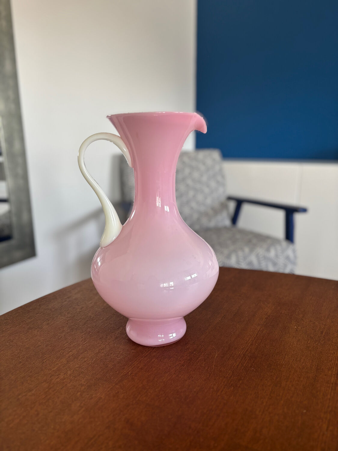 Vintage pink opaline vase / Vintage Pop Color pitcher vase / d