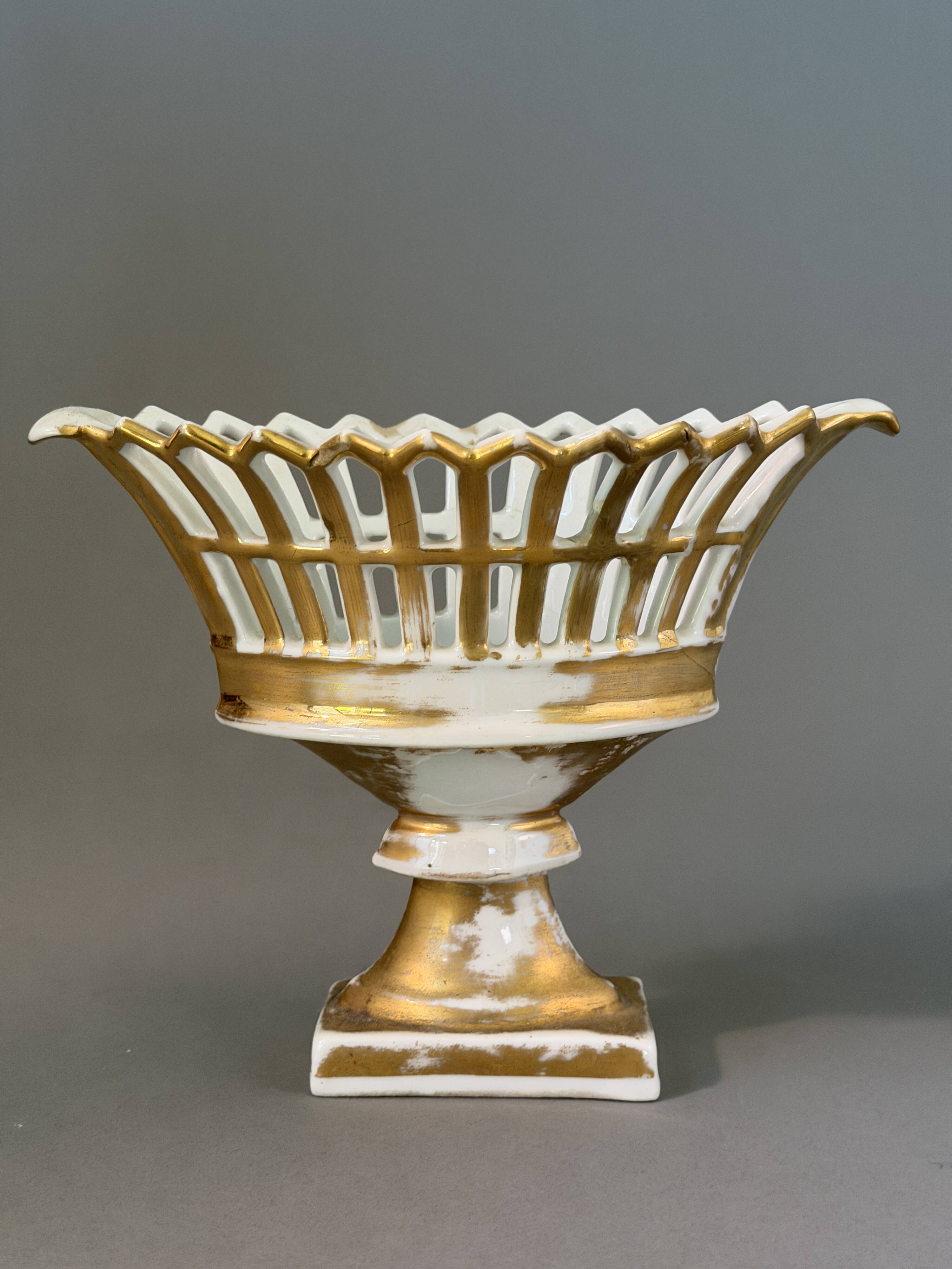 Empire basket in gilded porcelain – France, 19th century