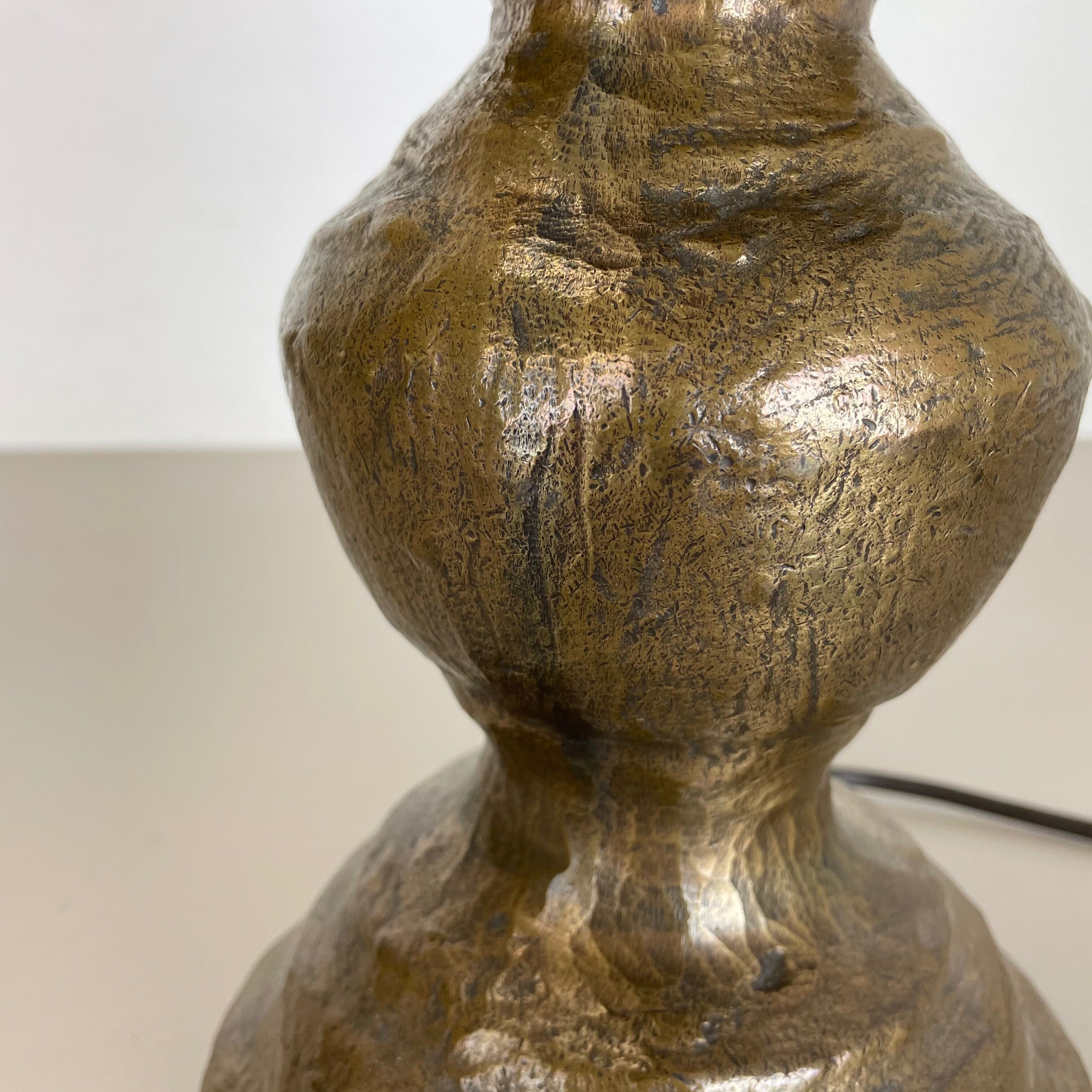 Original Kalmar Style Hollywood Regency Bronze Table Light, Austria, 1960s