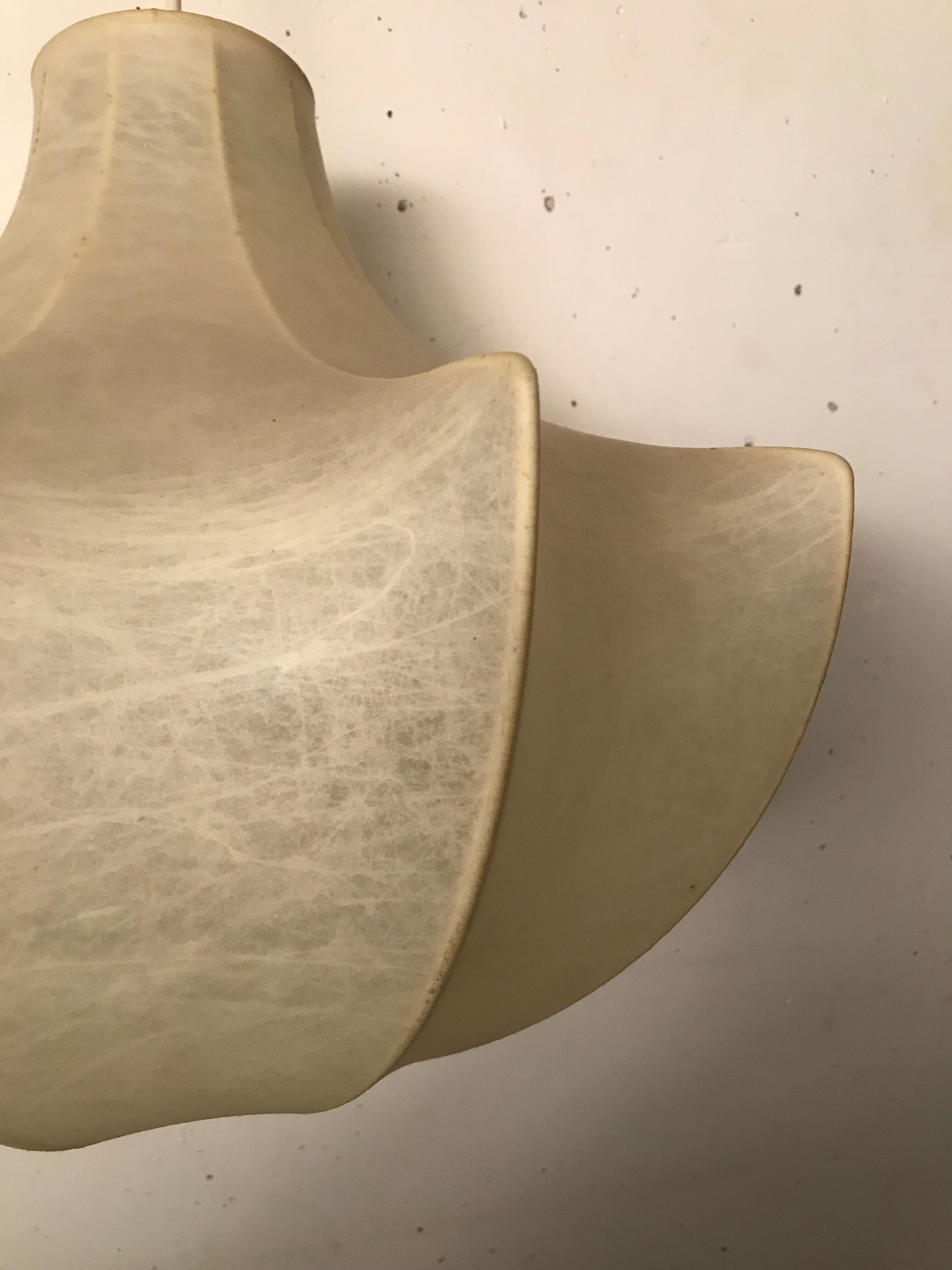 Cocoon hanging lamp, 1970