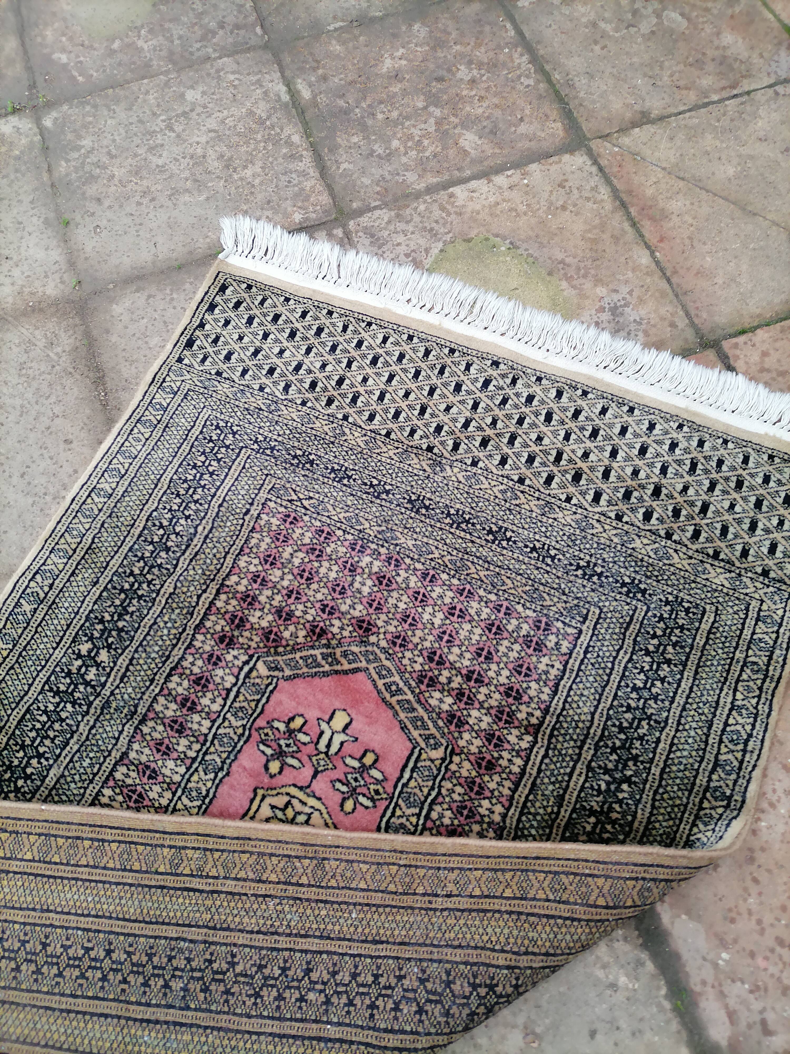 Old oriental carpet. Pakistan  140 x 71 cm