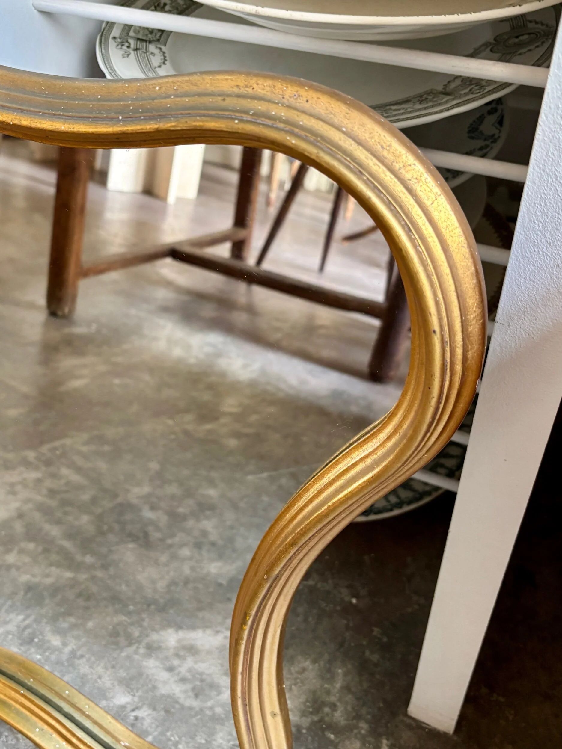 Gold free-form mirror, 102 x 60 cm