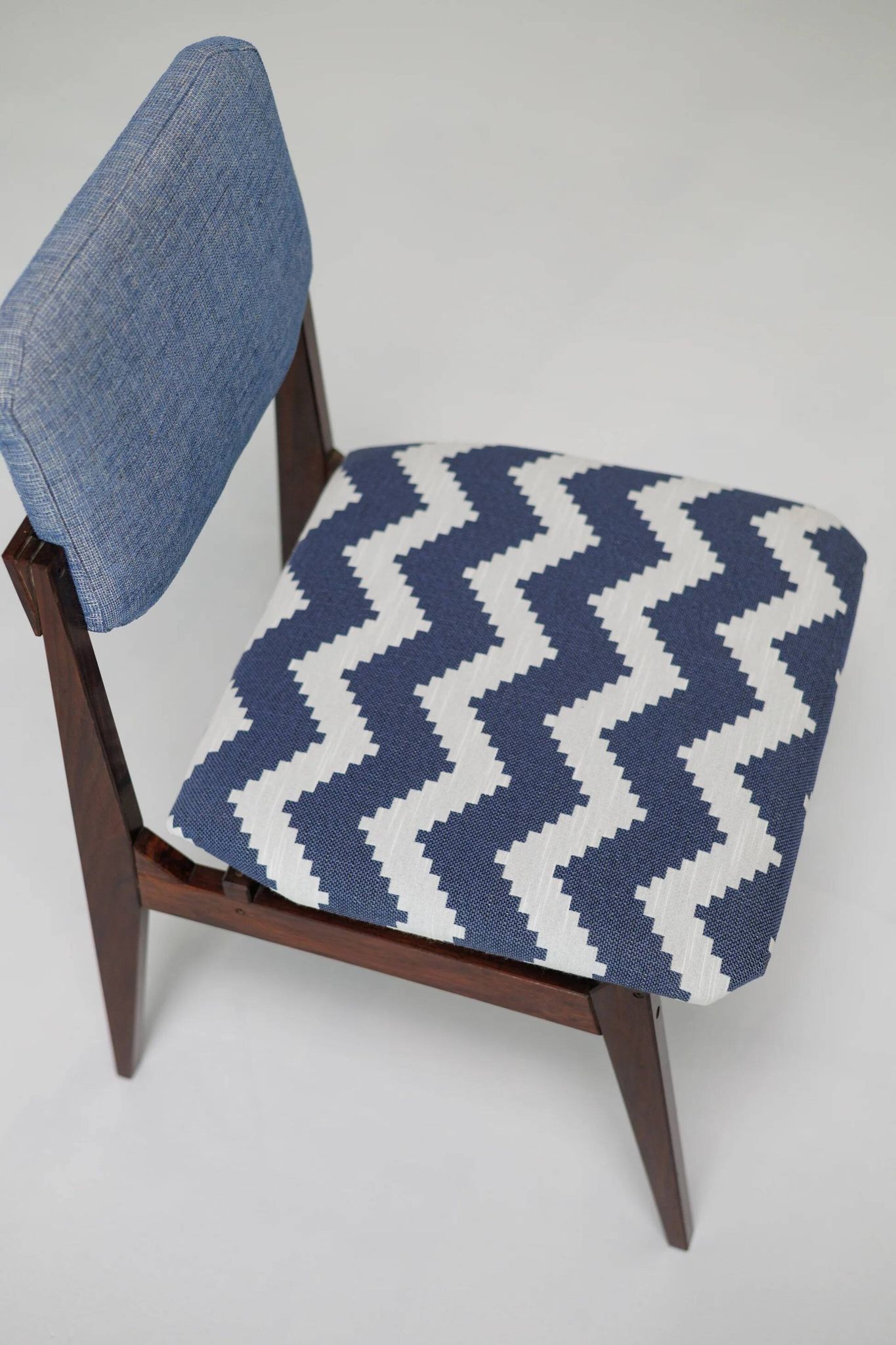 Set of six Italian mid-century dining chairs, 1960s