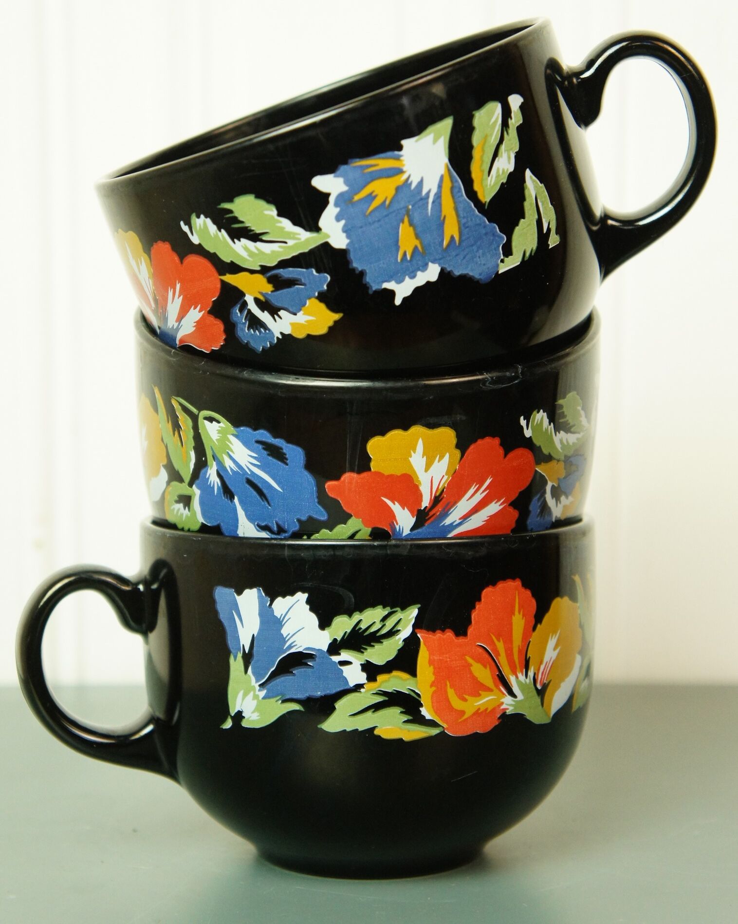 Vintage "Jumbo" luminarc cup