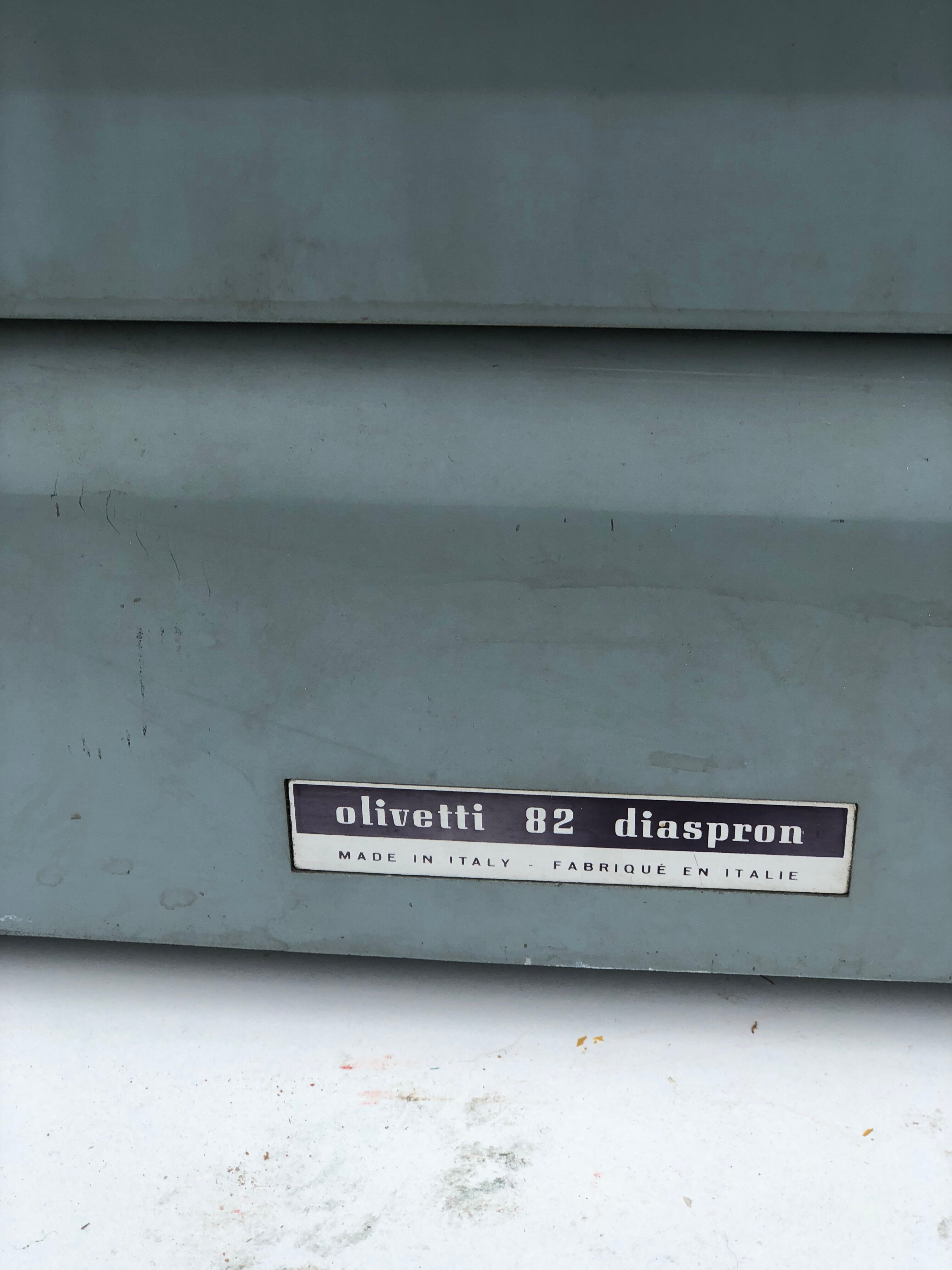 Typewriter Olivetti Diaspron 82