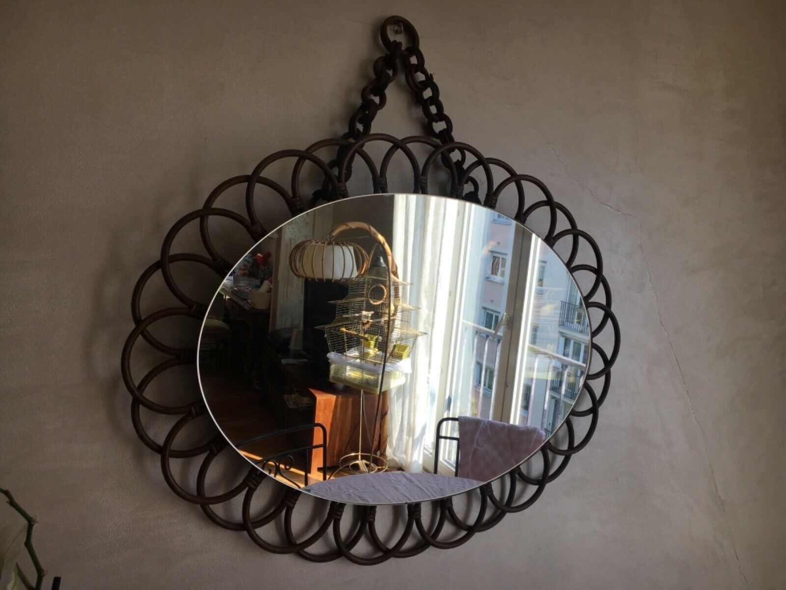 Vintage sun mirror in 60s rattan with rattan fastener 57x40cm