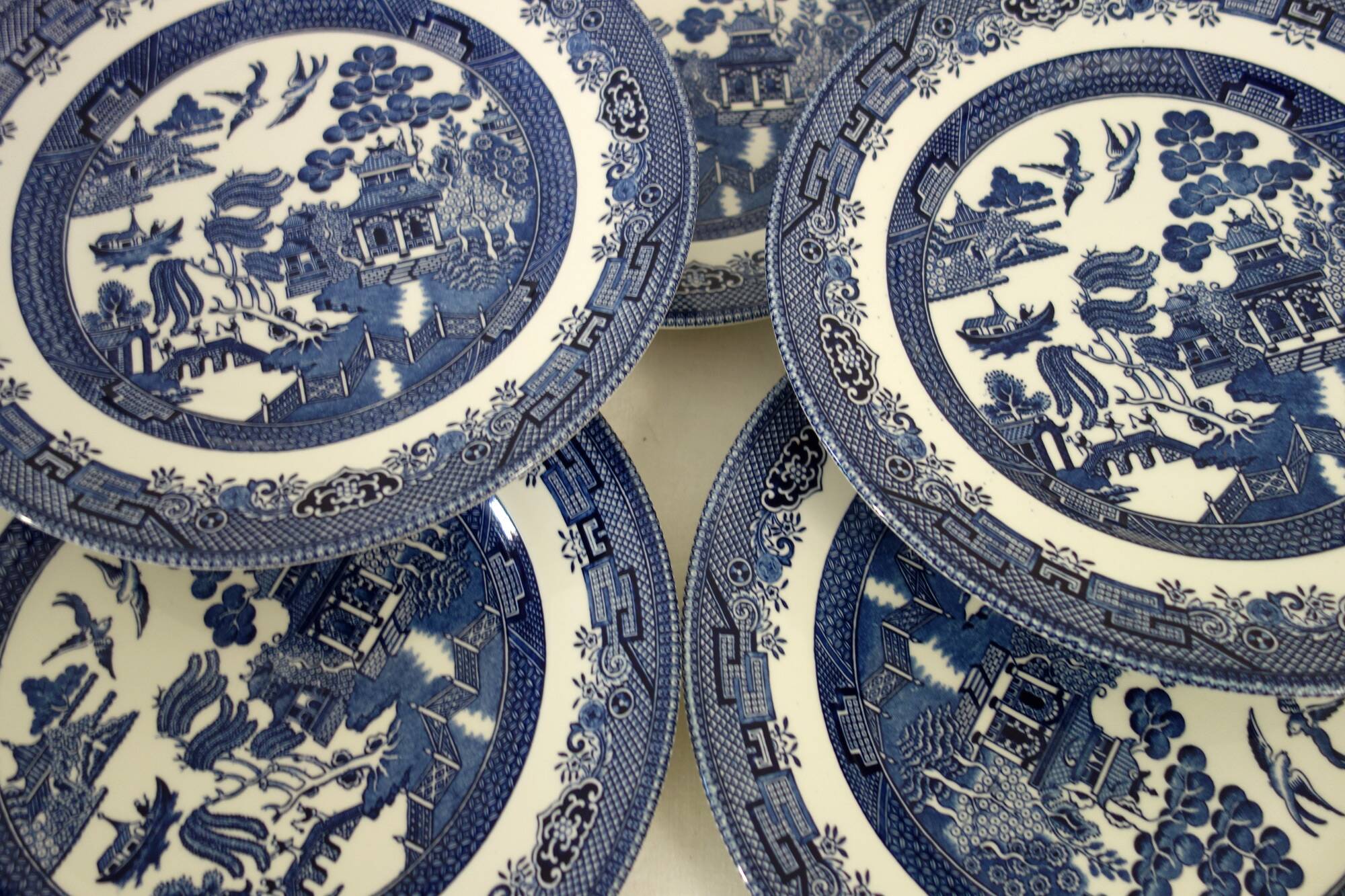 6 English plates