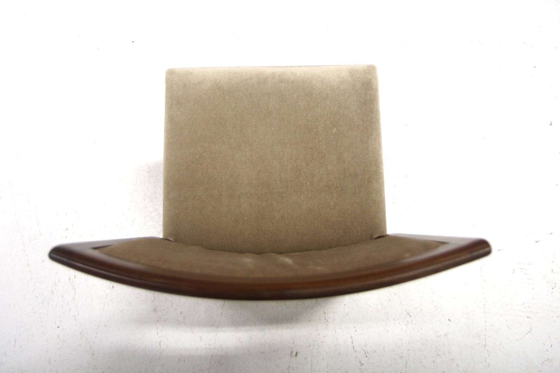 Set of 2 Scandinavian walnut chairs, Sweden, 1970.