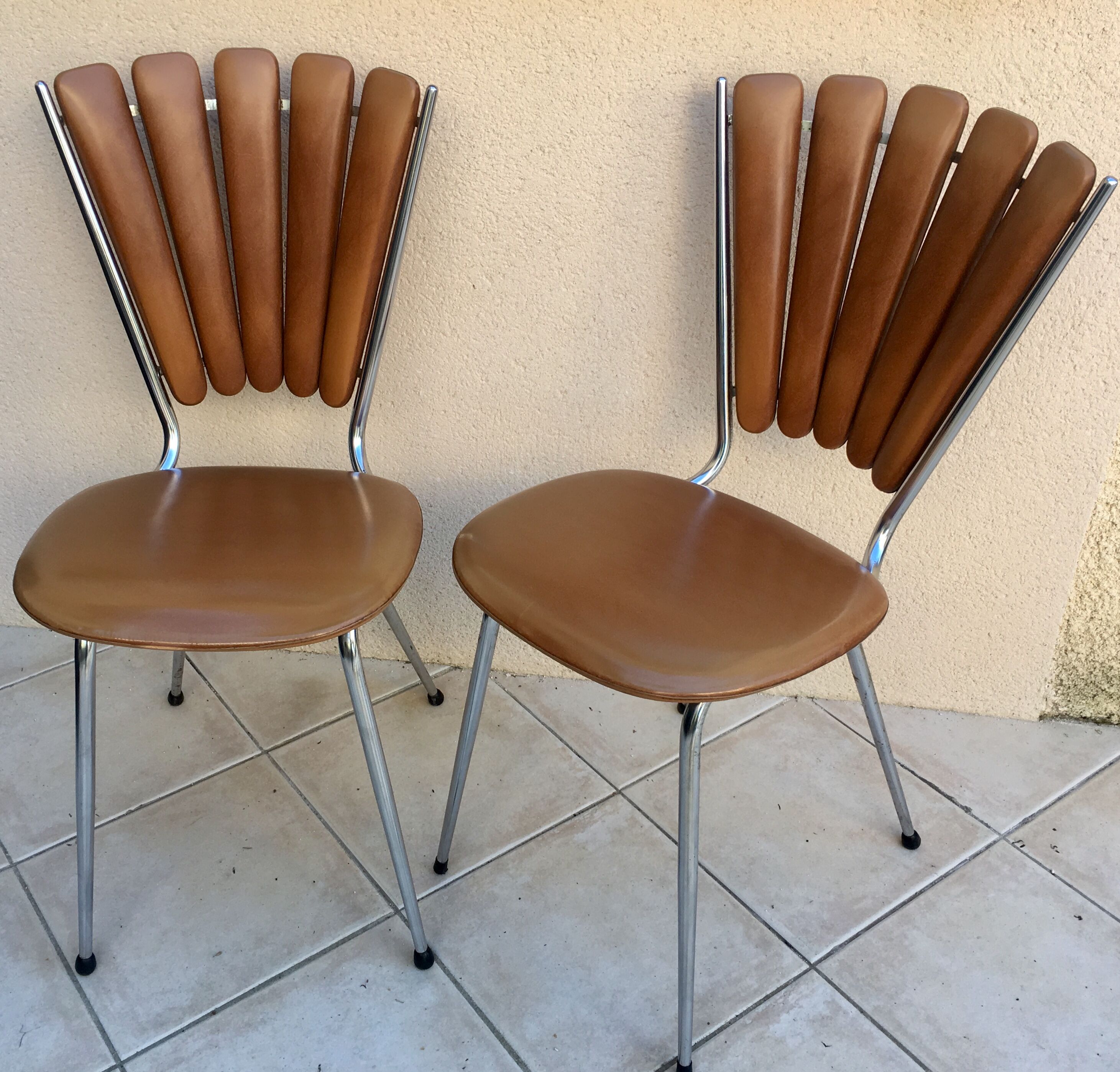 Set of 2 fan chairs 70 in skai