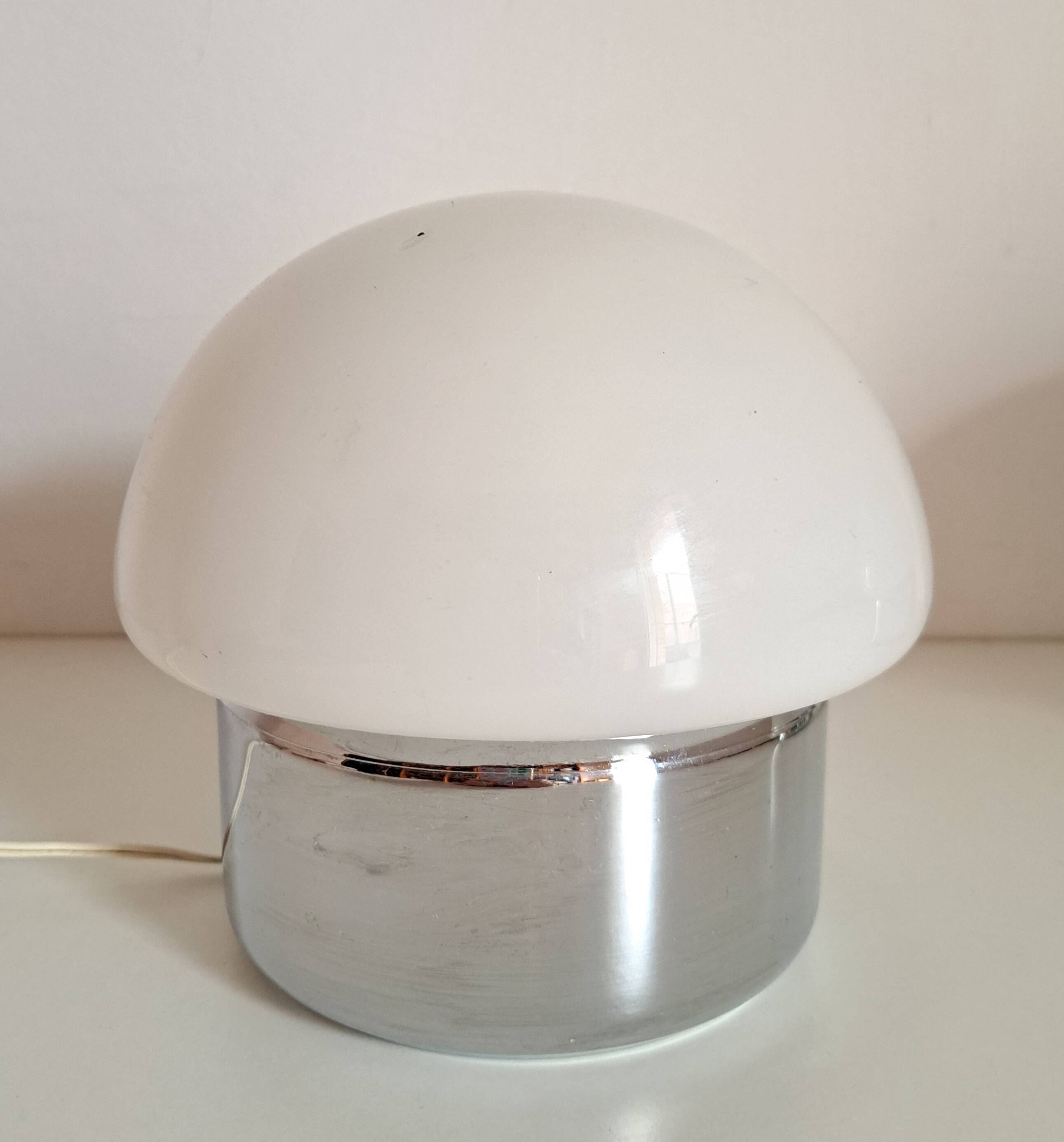 Pair of vintage bedside lamps