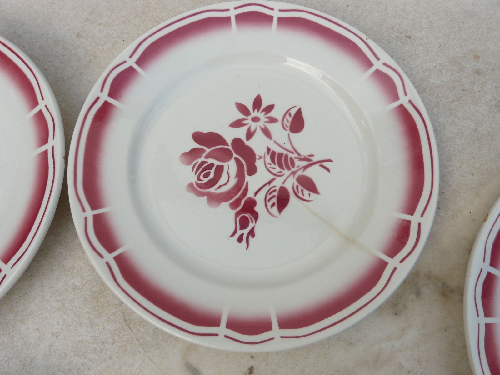 7 plates badonviller art deco red flowers