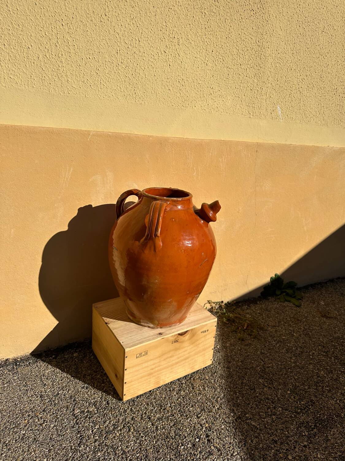 Glazed terracotta water jar, old Ardèche craftsmanship, 1800