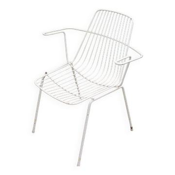 Chaise de jardin en métal blanc du milieu du siècle des années 1960