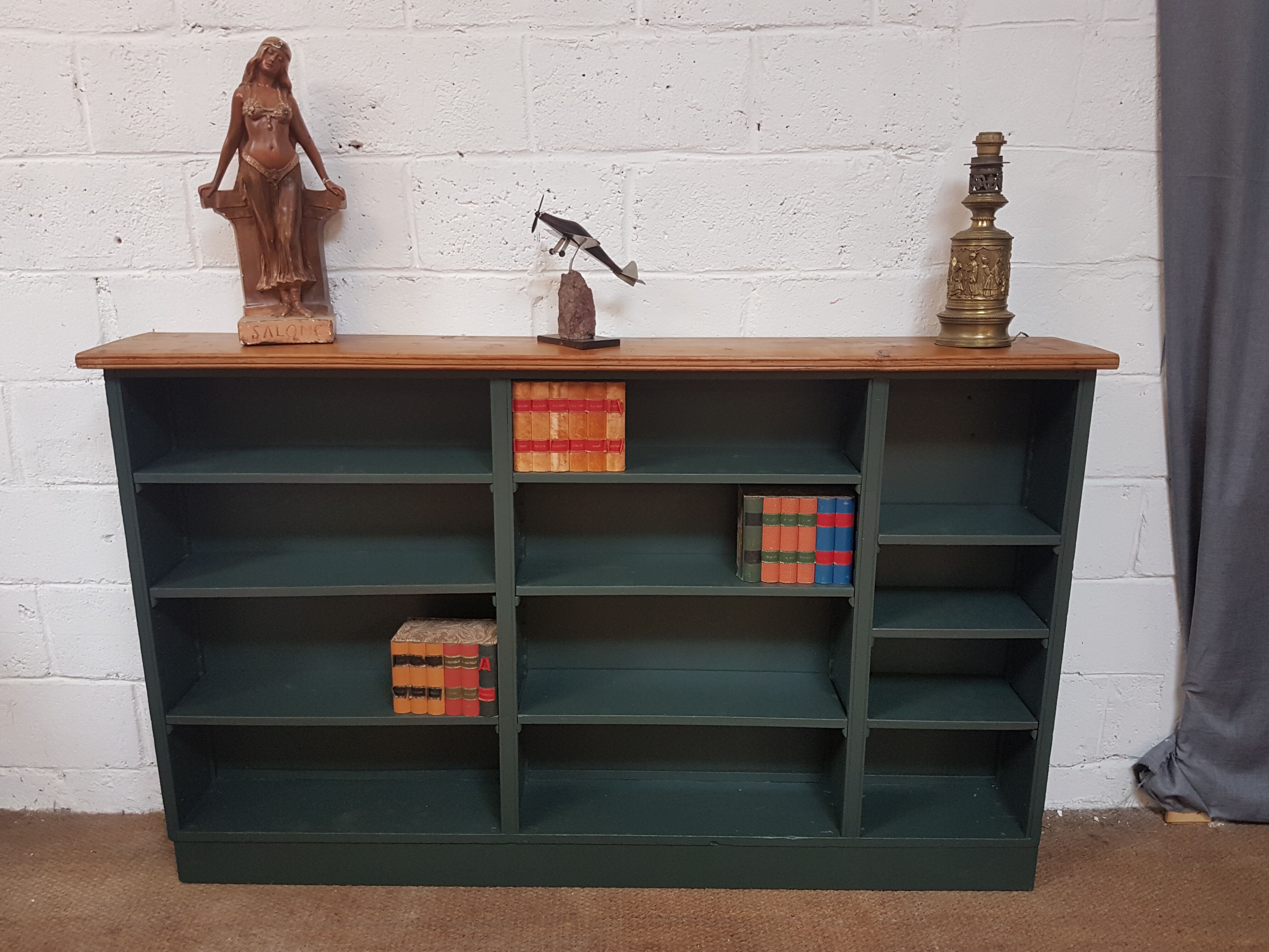 Library shelf