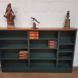 Library shelf