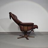 Relax / lounge chair / ottoman / Hjellegjerde Møbel / Sweden Recliner