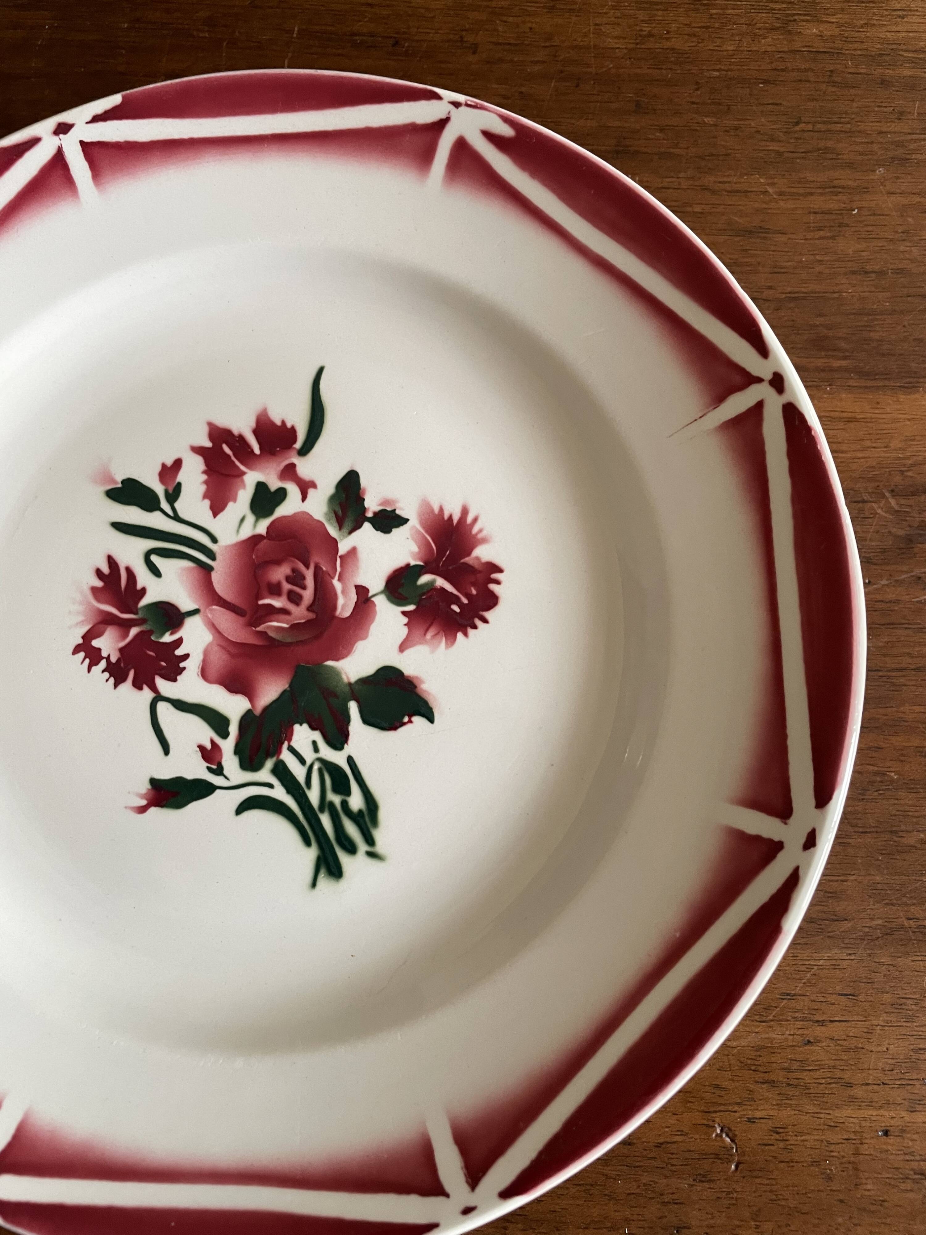 Sarreguemines Douarnenez model dinner plates