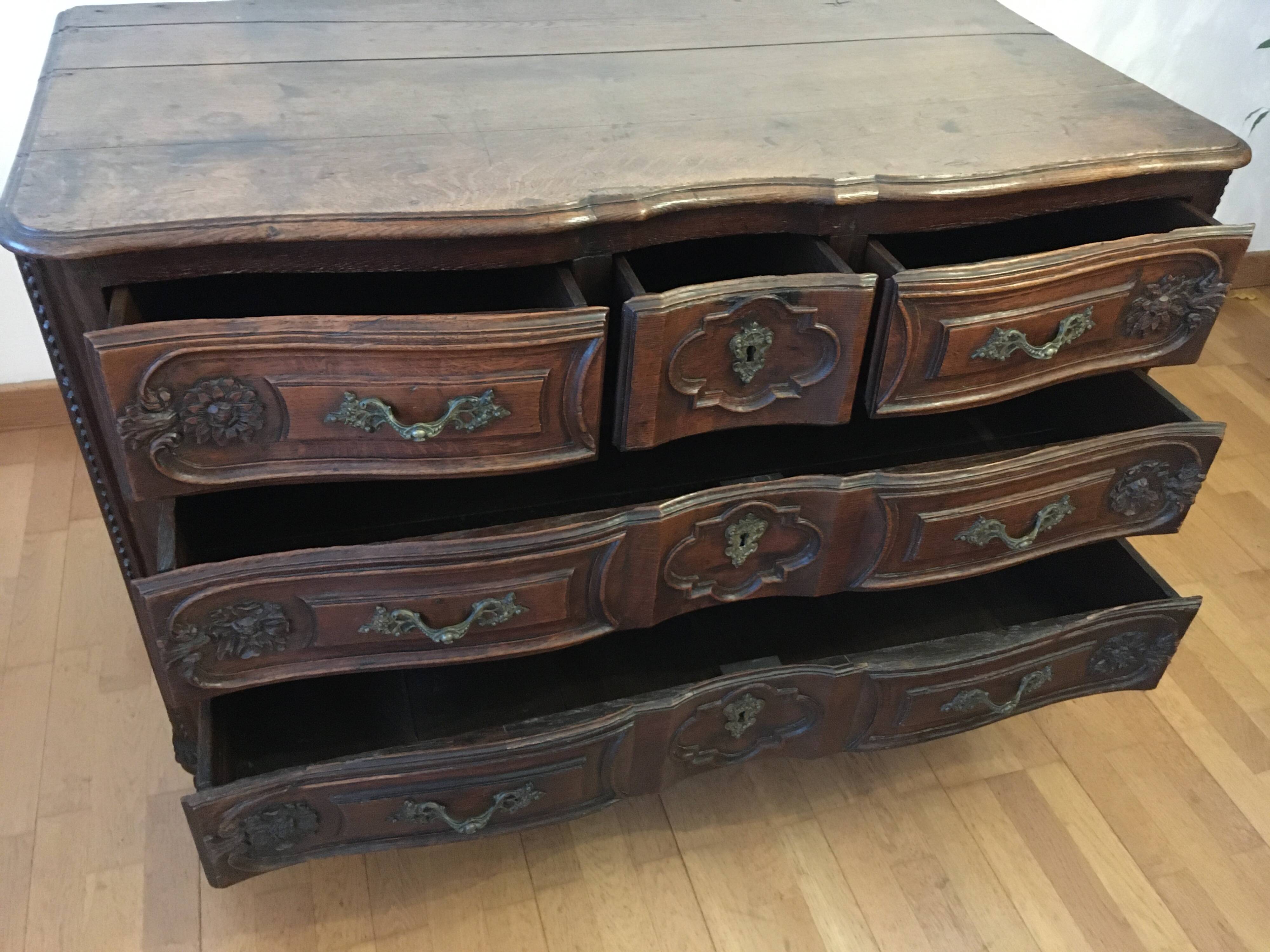 18th century Louis XV style crossbow chest of drawers