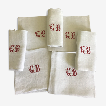 7 monogrammed damasse cotton towels