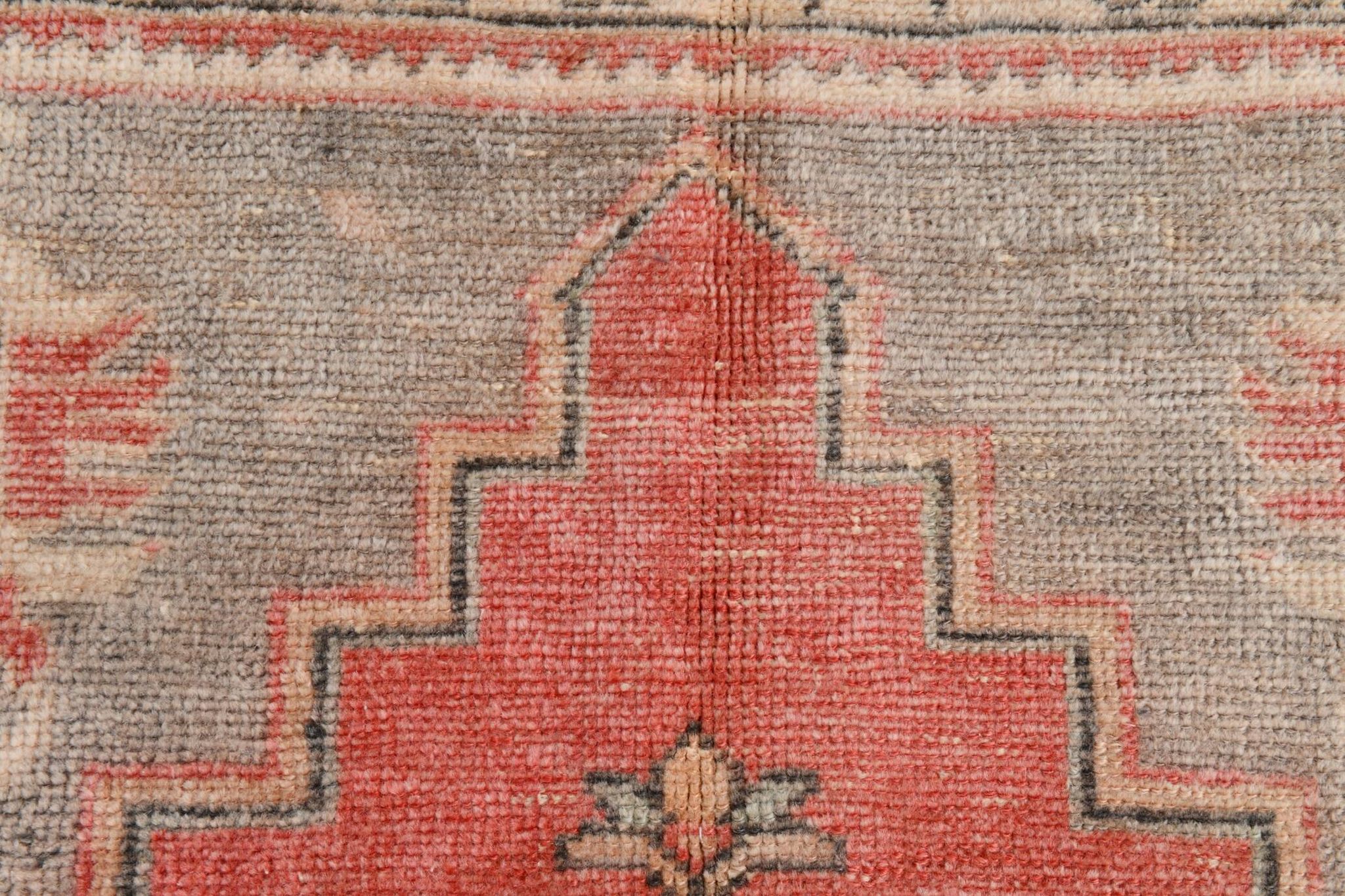 4x8 Vintage Soft Red & Samon Beige Turkish Handwoven Vintage Rug,177x230 Cm