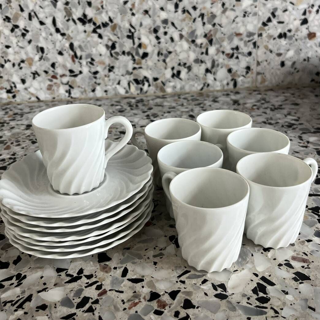 Service of 7 coffee cups + saucers in Limoges porcelain – Haviland –