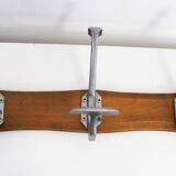 Wall-mounted coat rack in wood and metal with 3 hooks