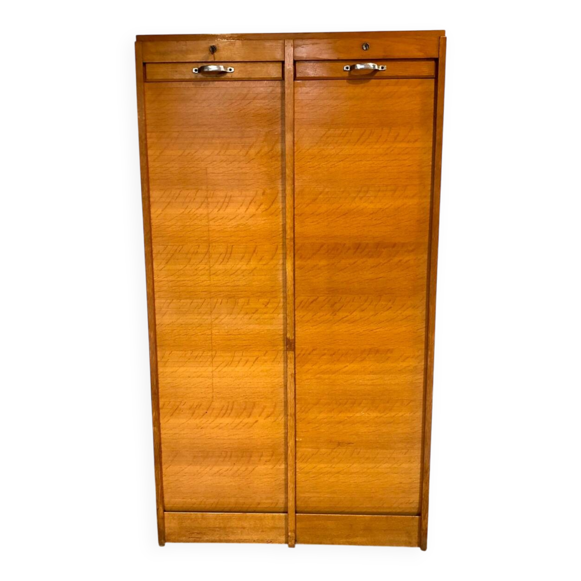 Double curtain filing cabinet