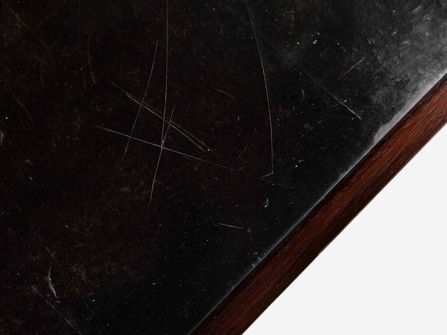 Executive desk in rosewood and leather by Søren Willadsen