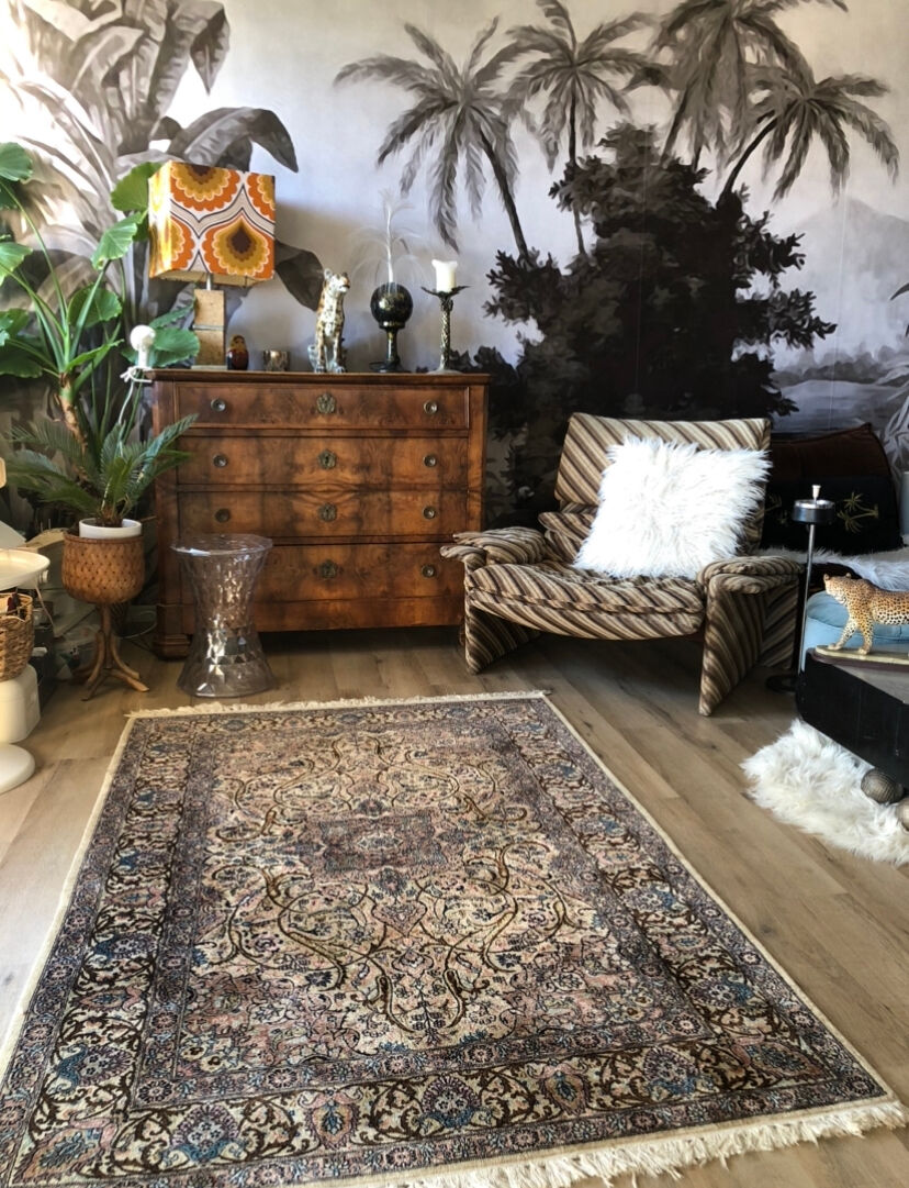 Vintage armchair Saporiti