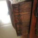 Commode sauteuse unique