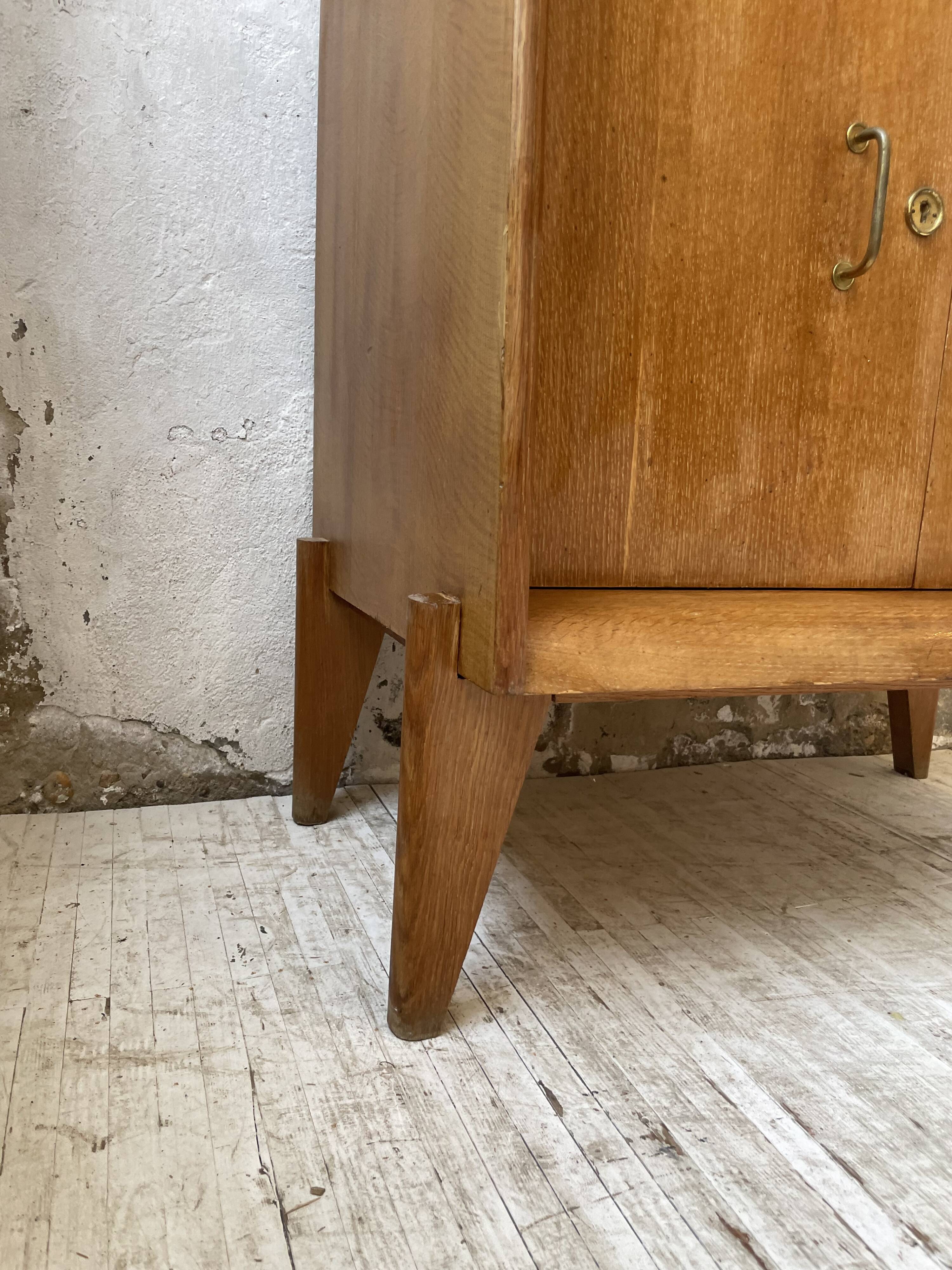 Meuble de rangement secrétaire chêne années 60