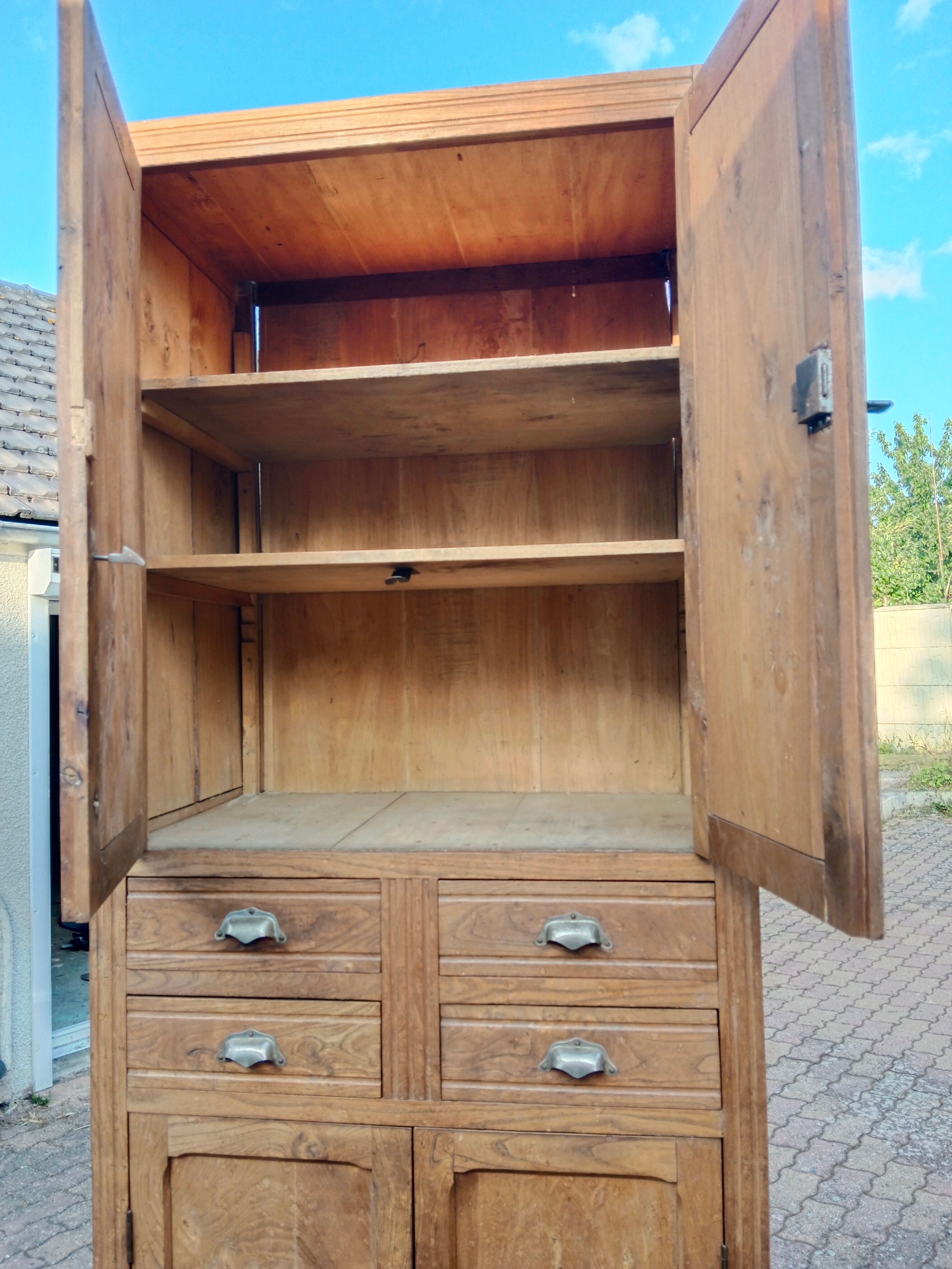 Parisian wardrobe trade furniture