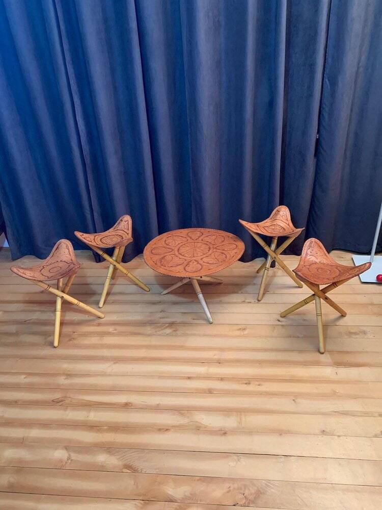 Safari stools & table set, 1970s, set of 5