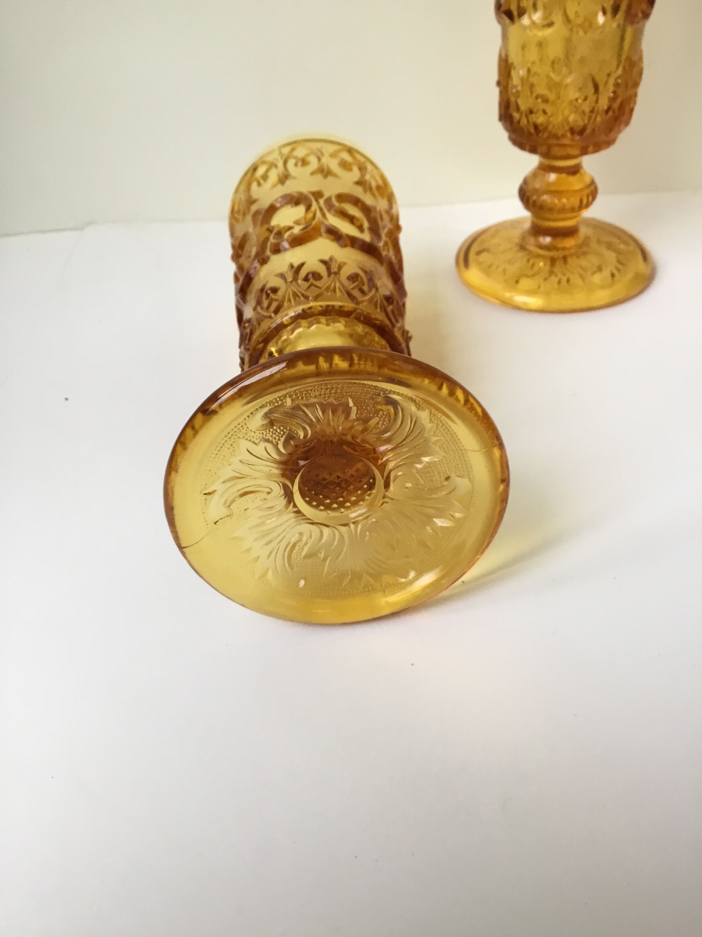 Lot of 2 cups to champagne in glass