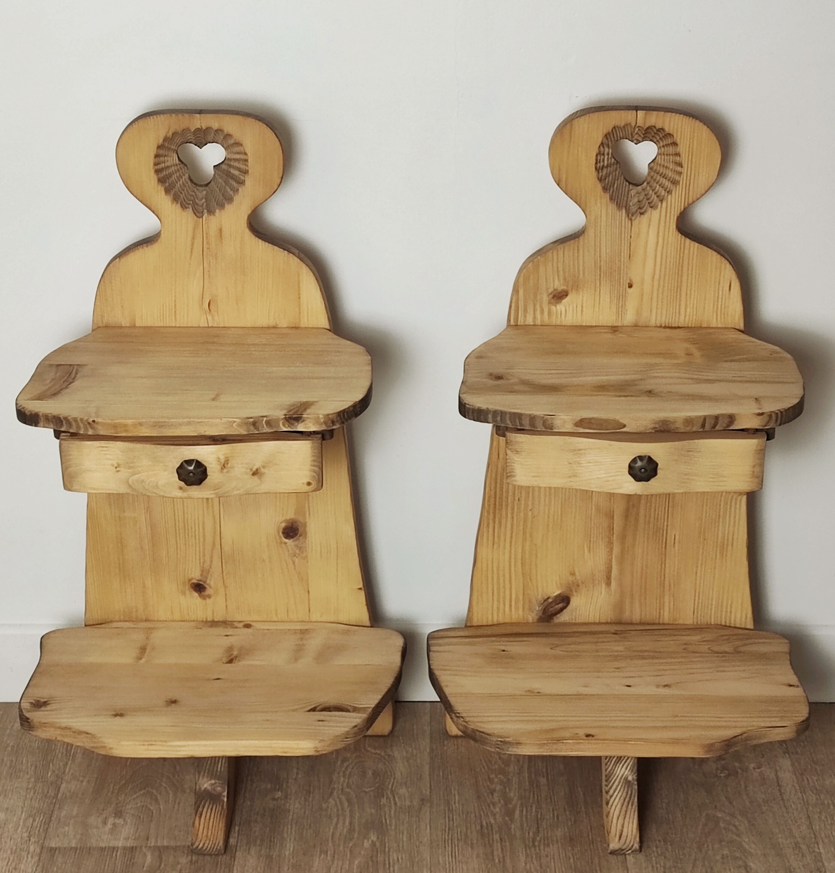 Tables de chevet en pin