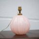 Lampe art déco, lampe à poser, lampe boule opaline rose, lampe de chevet, lampe d'appoint, 40's