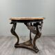 Table Guéridon en bois sculpté avec plateau en marbre, XIXe siècle
