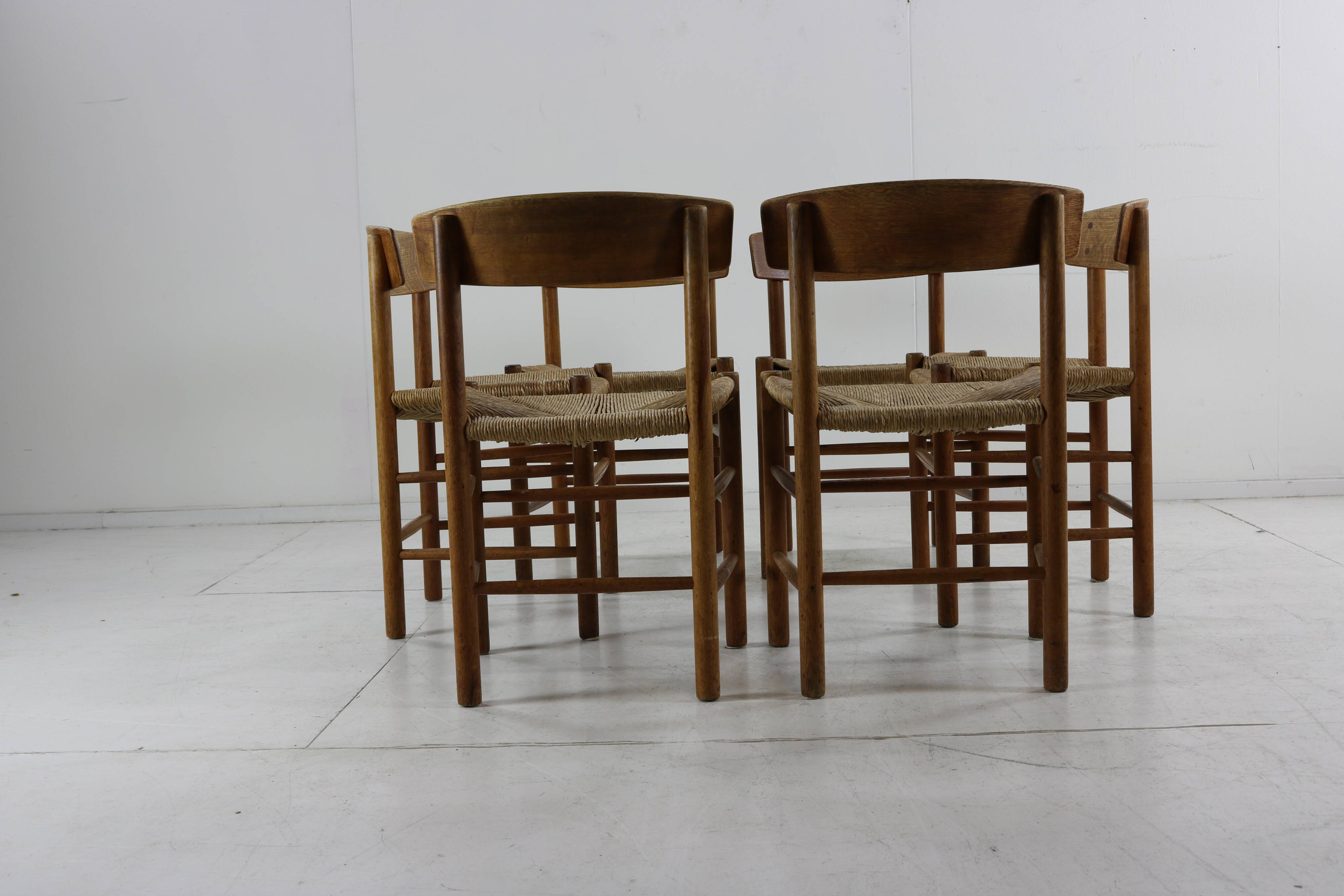 Set of six oakwood dining chairs by Borge Mogensen