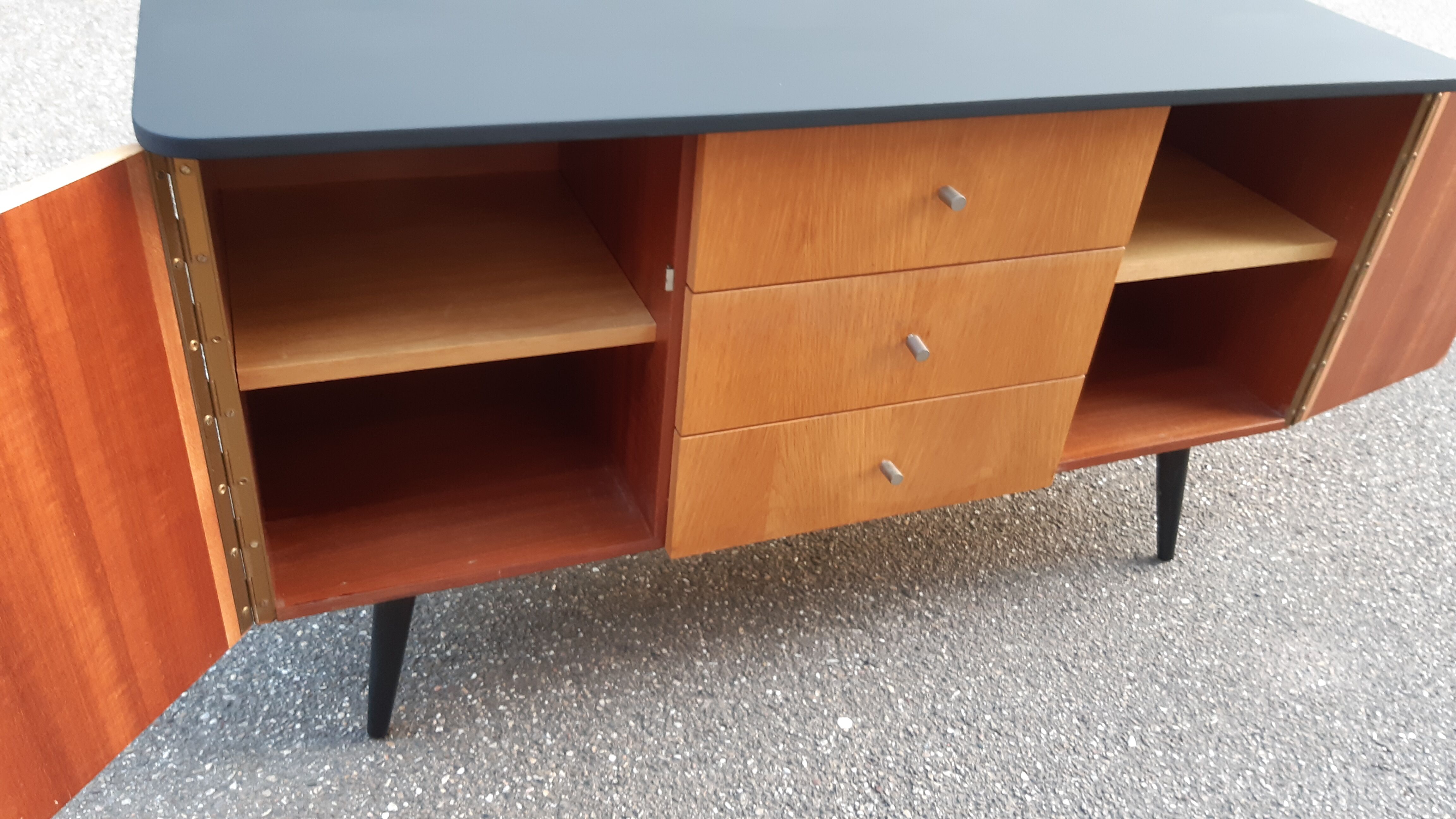 Enfilade basse vintage