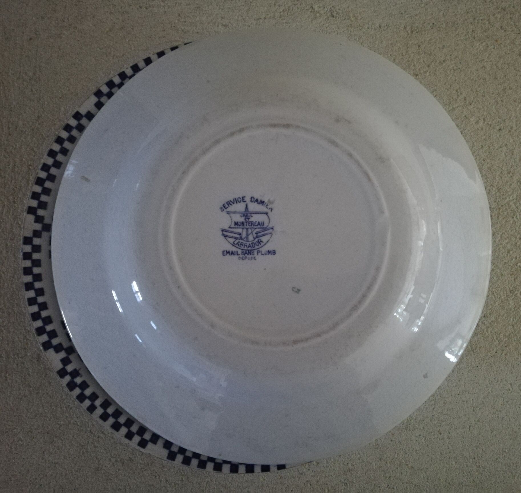 4 soup plates of iron earth mismatched