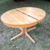 Round table