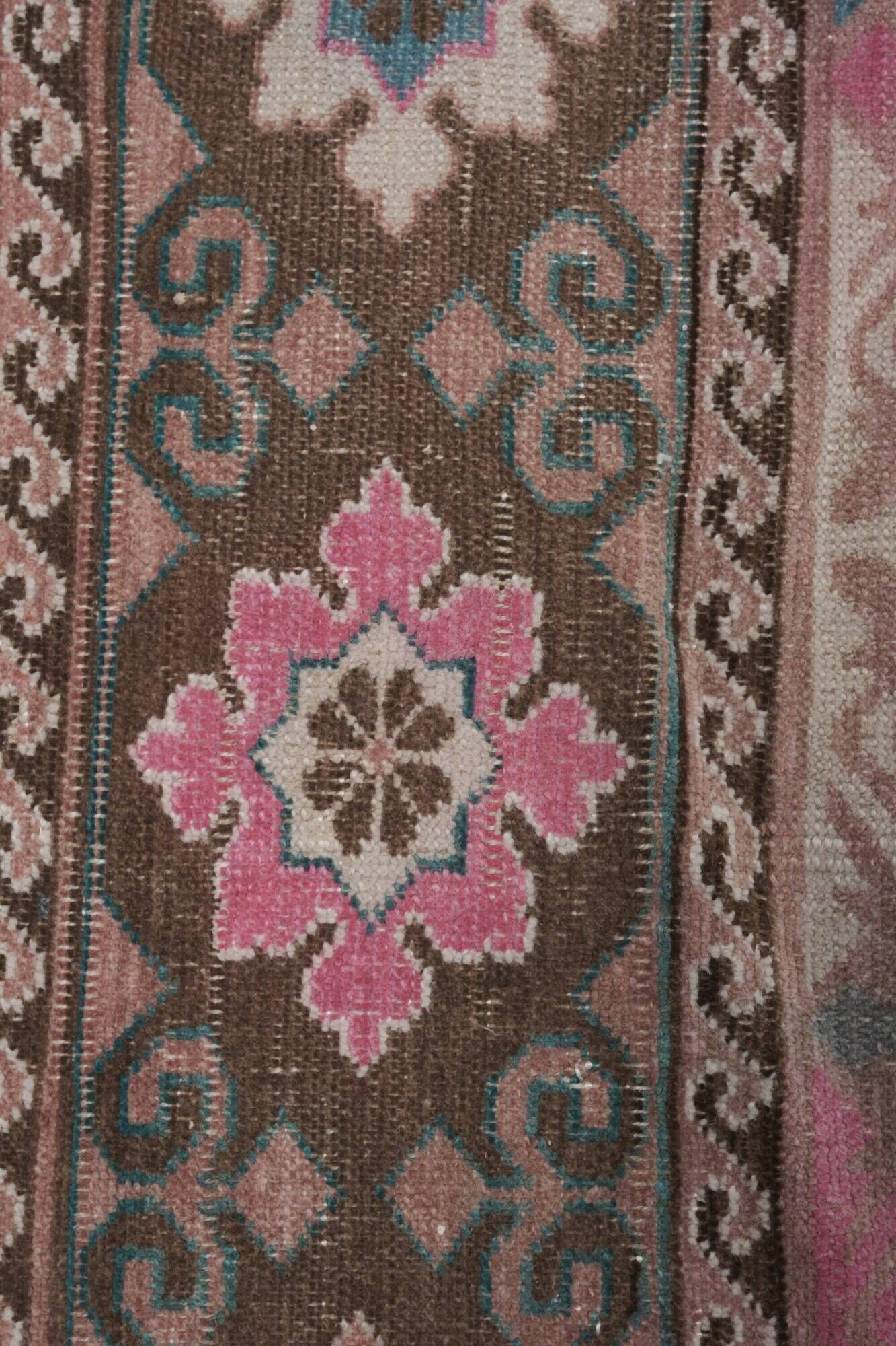 Vintage Turkish Oushak rug 216x391 cm