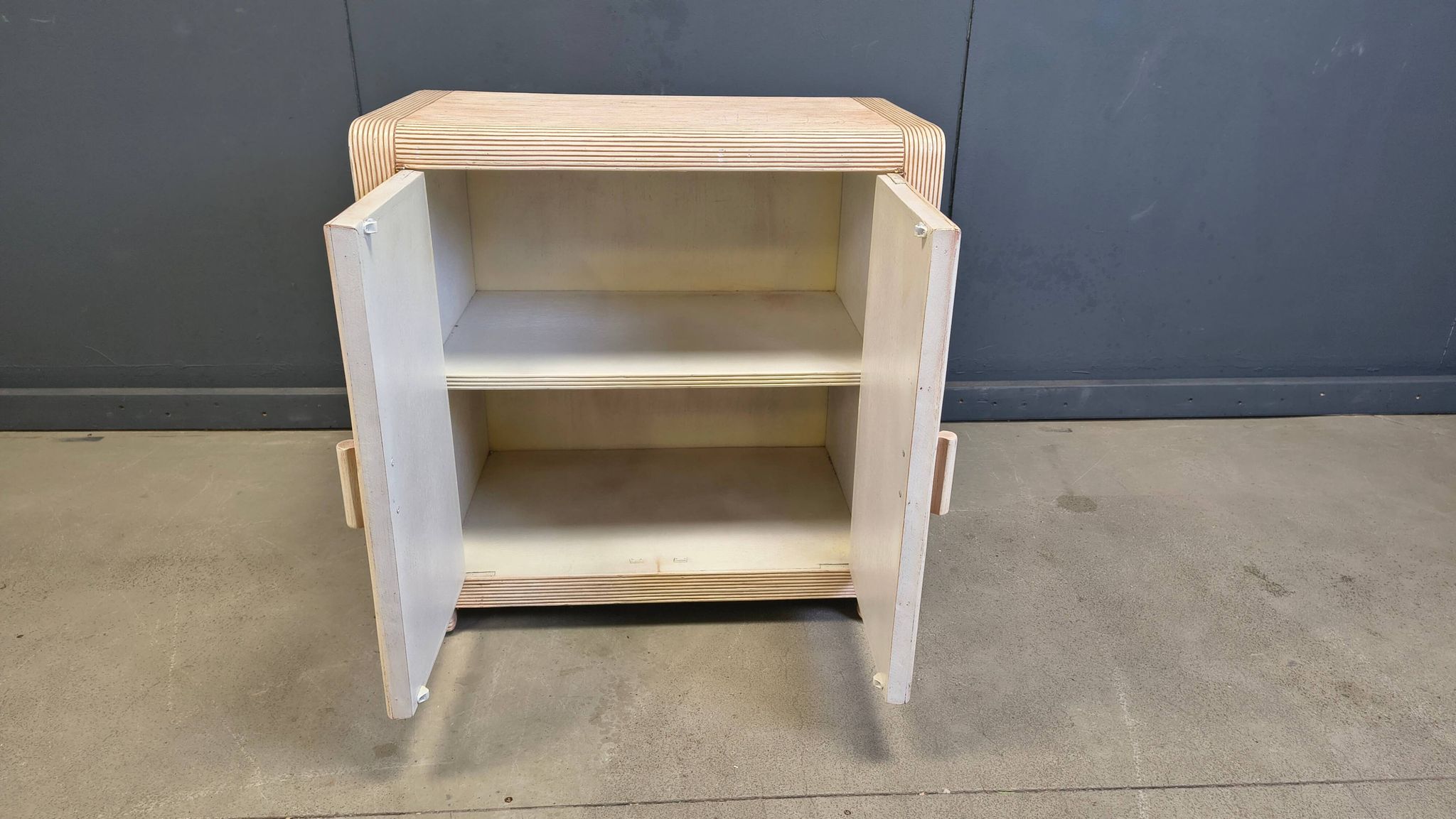 Cabinet en roseau vintage, années 1970