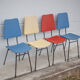 Lot de 4 chaises vintage en métal et assise en vinyle