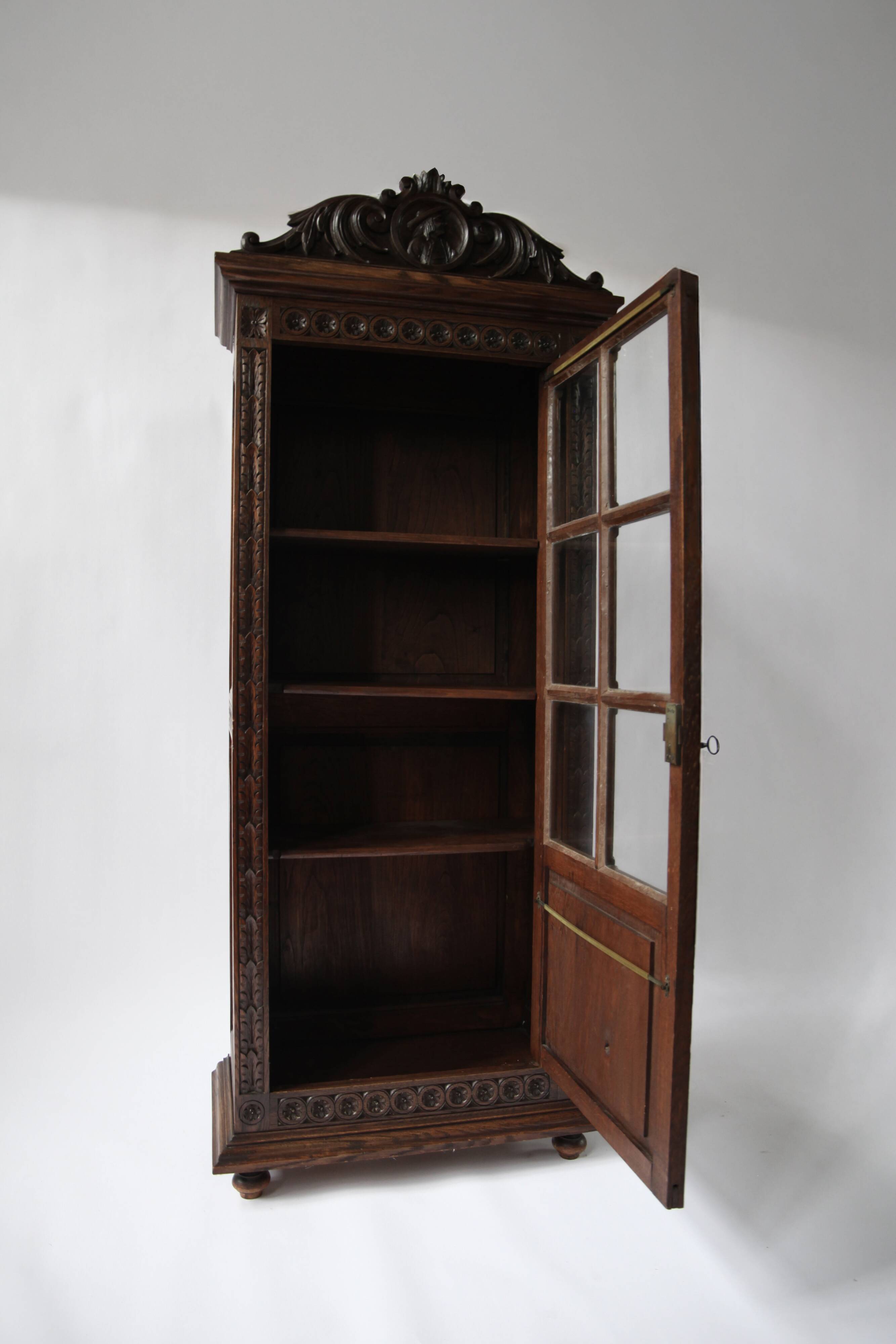 Antique Breton display cabinet in chestnut, France, circa 1880–1890